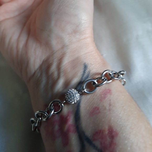 Swarovski bracelet - Picture 3 of 5